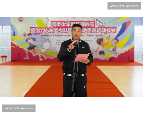手球新星崛起引领赛场风潮掀起年轻力量新热潮 手球新星崛起引领赛场风潮掀起年轻力量新热潮
